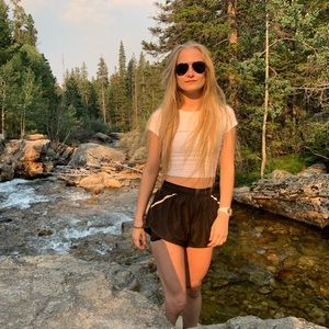 Meet your Posher, Hannah